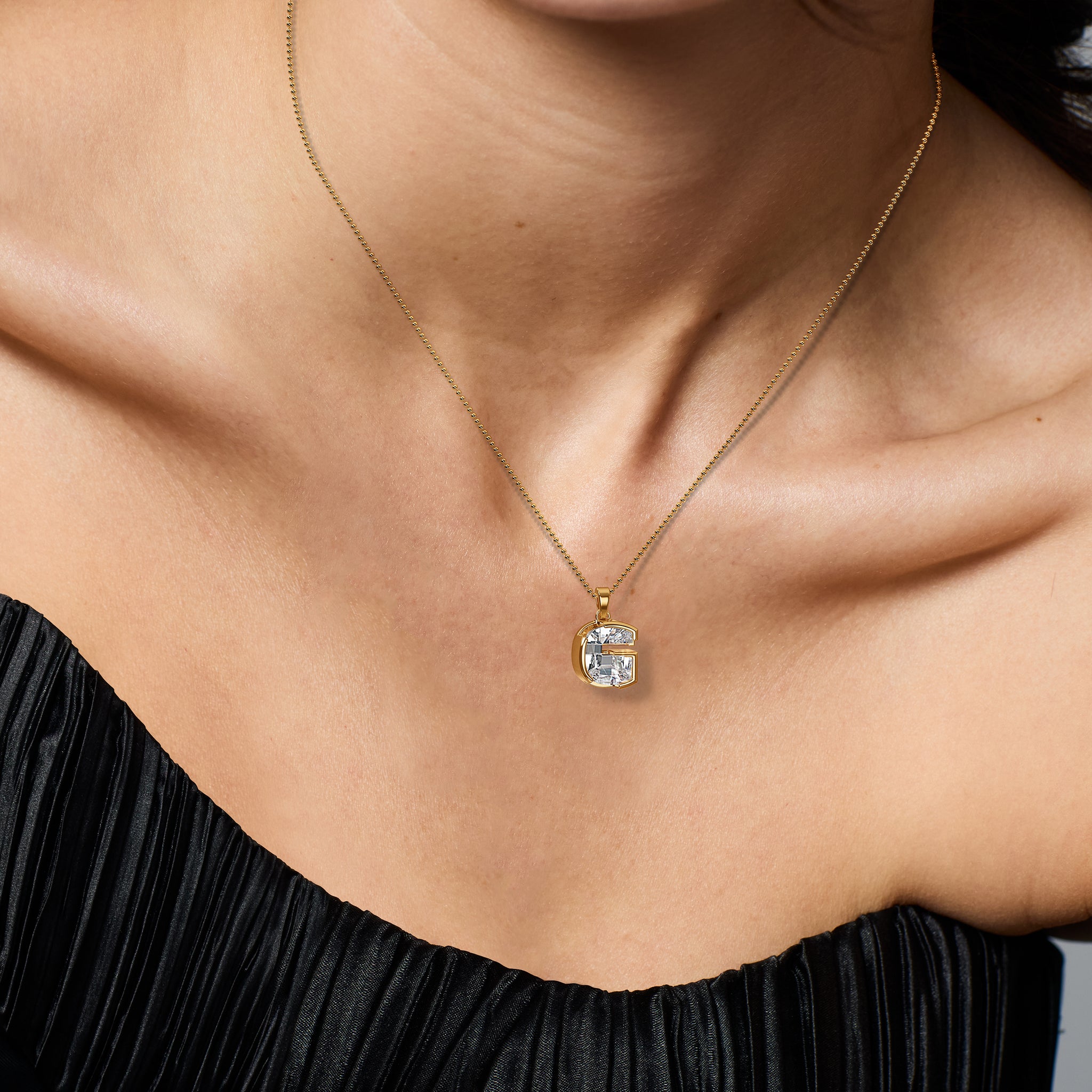 TYPE by J'EVAR 9MM LETTER G SOLITAIRE DIAMOND INITIAL PENDANT 18K Yellow Gold ALTR Lab Grown Diamond Model View