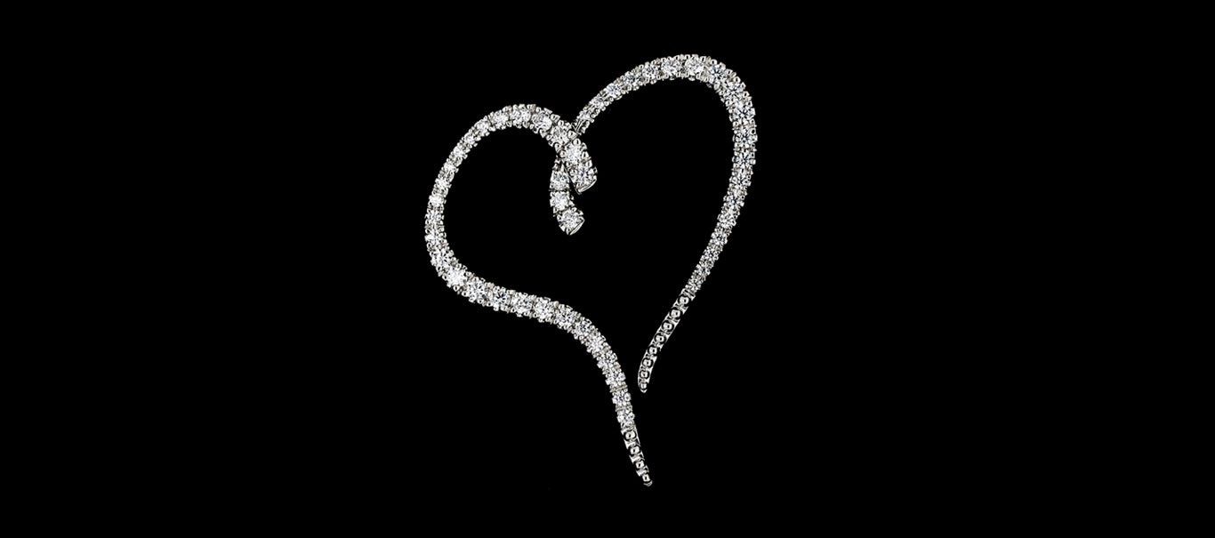 High Jewelry made with ALTR Lab Grown Diamonds where sustainability meets beauty | Jevar heart-shaped diamond necklace