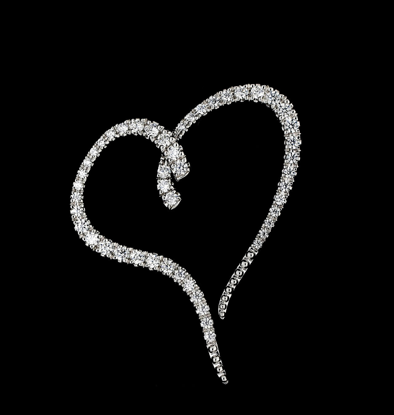 Jevar heart-shaped diamond necklace